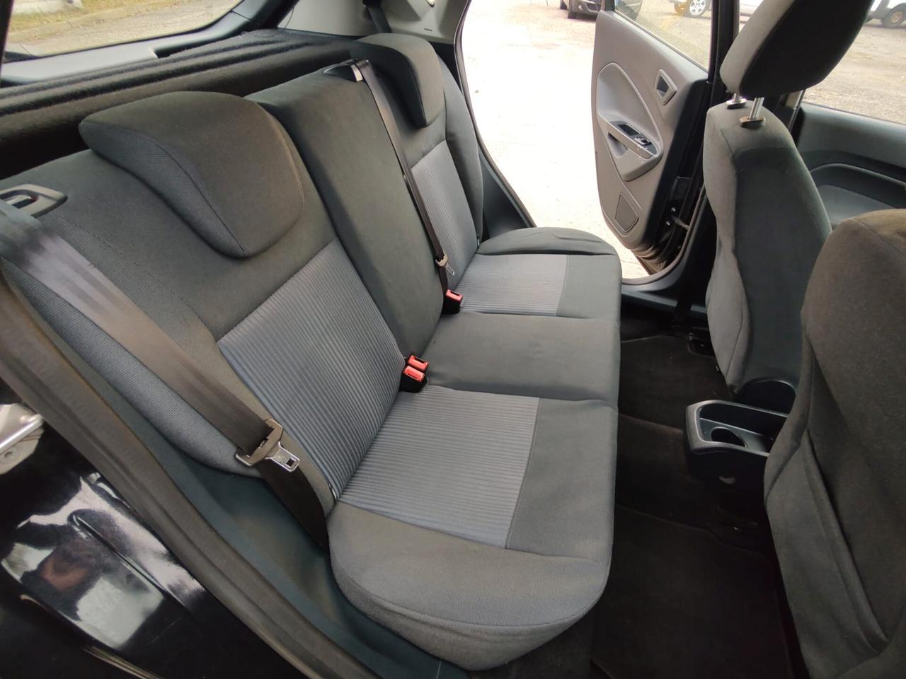 Ford Fiesta 1.4 96CV aut. 5 porte Titanium, BENZINA\GPL, OK NEOPATENTATI.