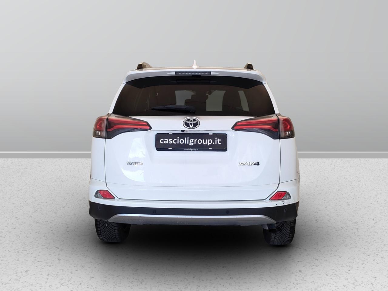 TOYOTA Rav4 IV 2016 - Rav4 2.0 d-4d Lounge 2wd mt my17