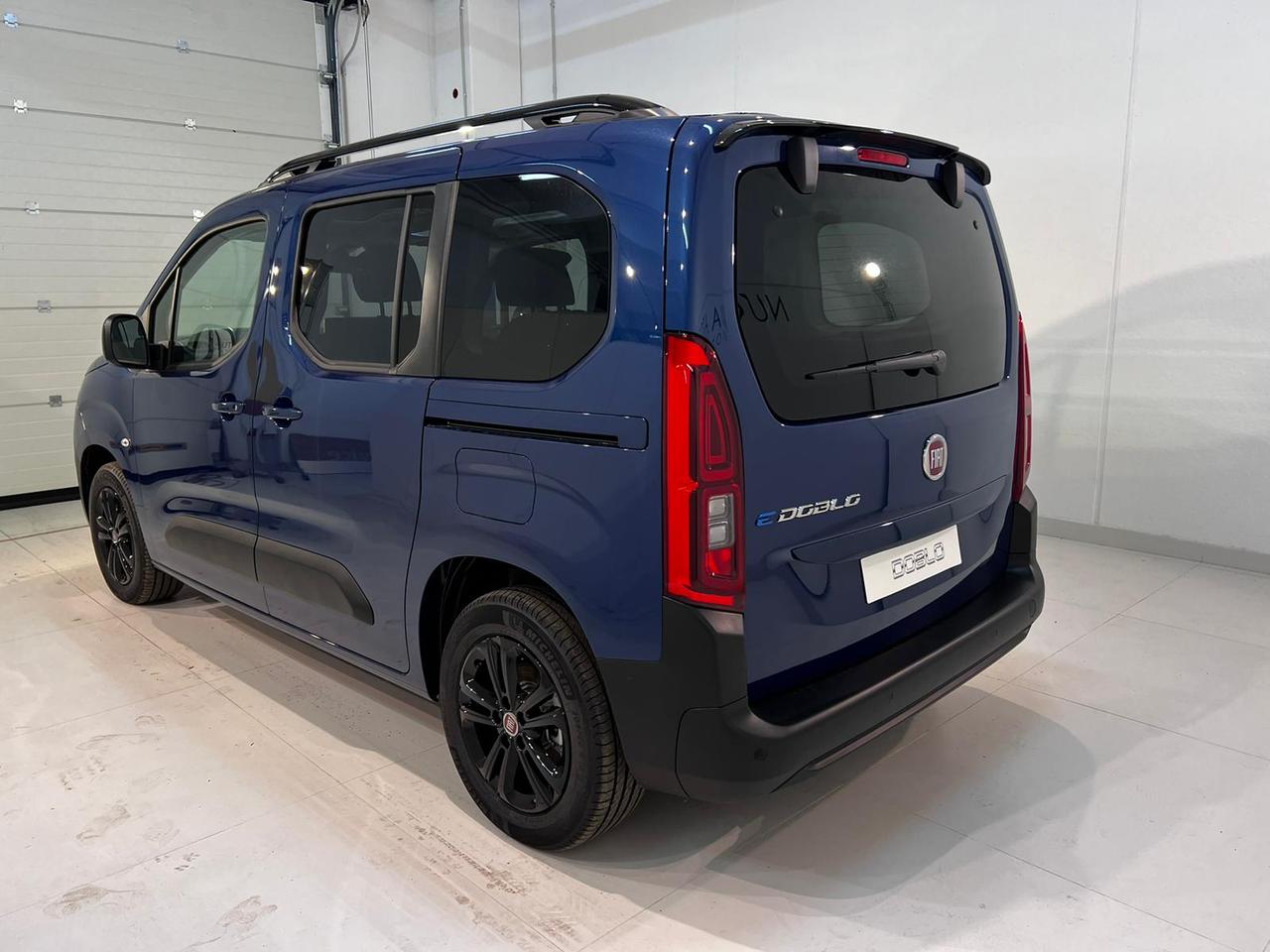 Fiat Doblo e-Doblo 100kW/50kWh Launch Edition