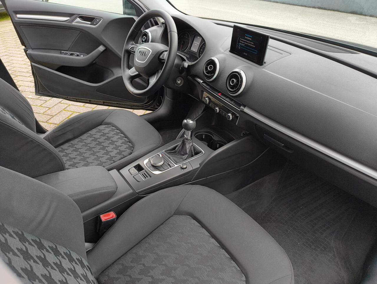 Audi A3 SPB 1.6 TDI clean diesel Admired