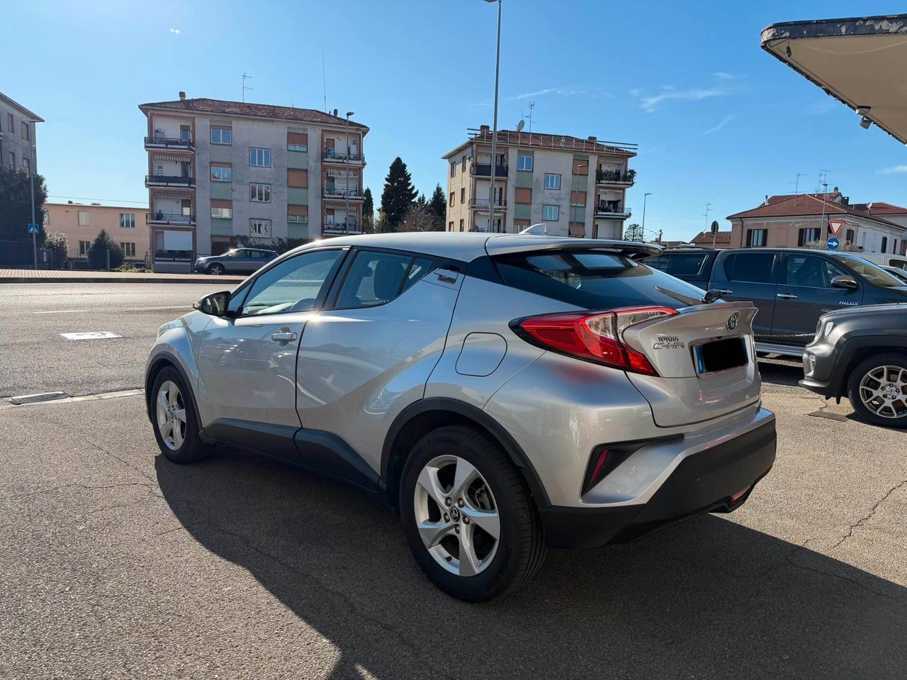 Toyota C-HR 1.8 Hybrid E-CVT Active NEOPATENTATI