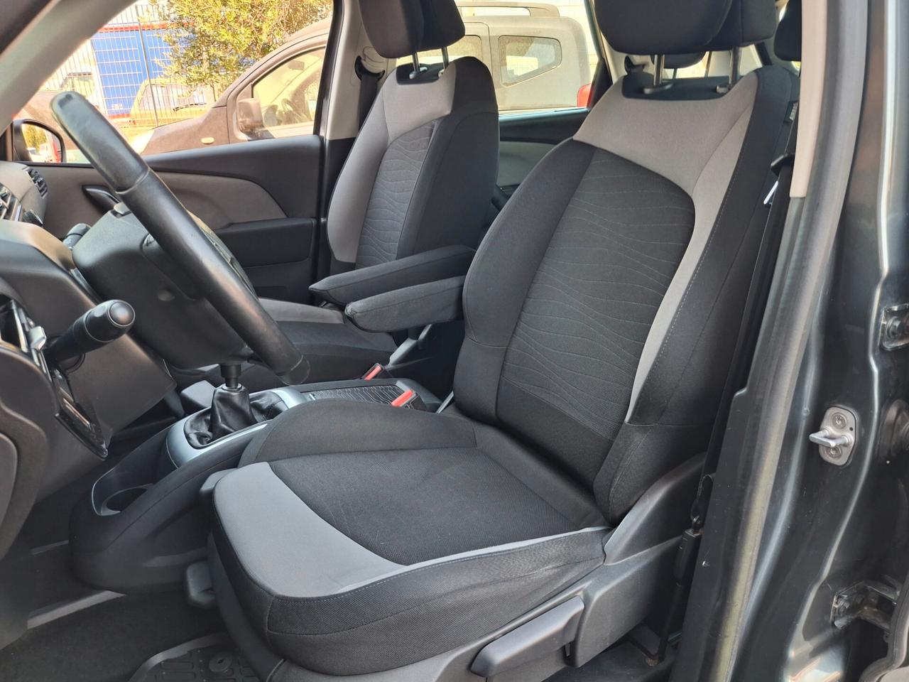 Citroen C4 Picasso 1.6 HDi 115cv. Exclusive-NAVIGATORE-LED-
