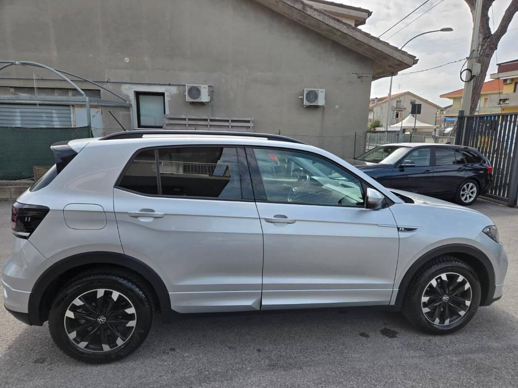 Volkswagen T-Cross 1.0 tsi Advanced 110cv