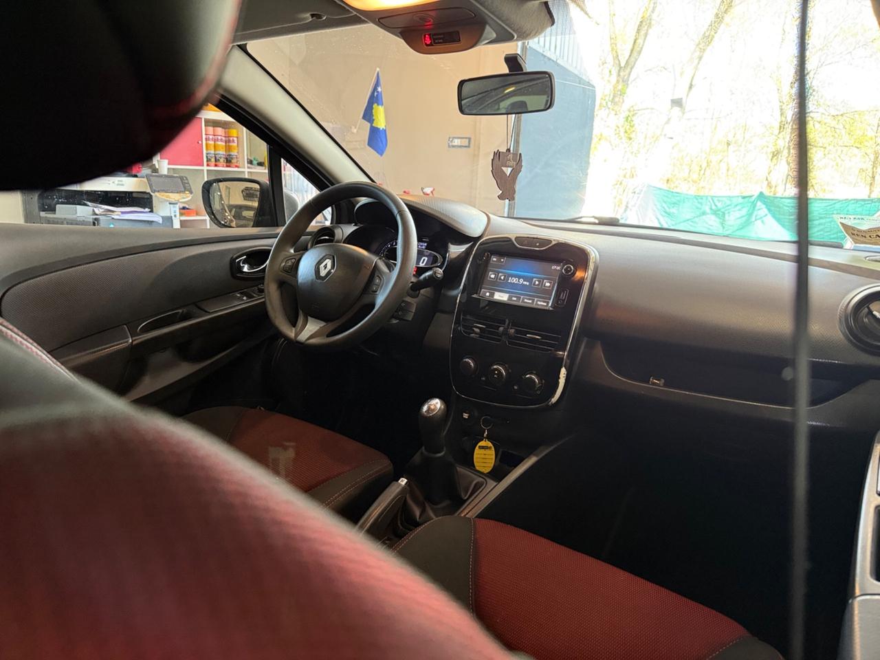 Renault Clio 1.2 75CV GPL 5 porte Wave