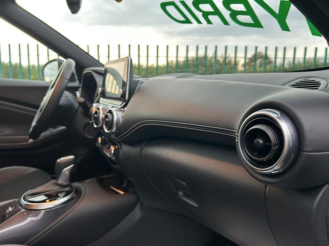 Nissan Juke 1.6 HEV TEKNA