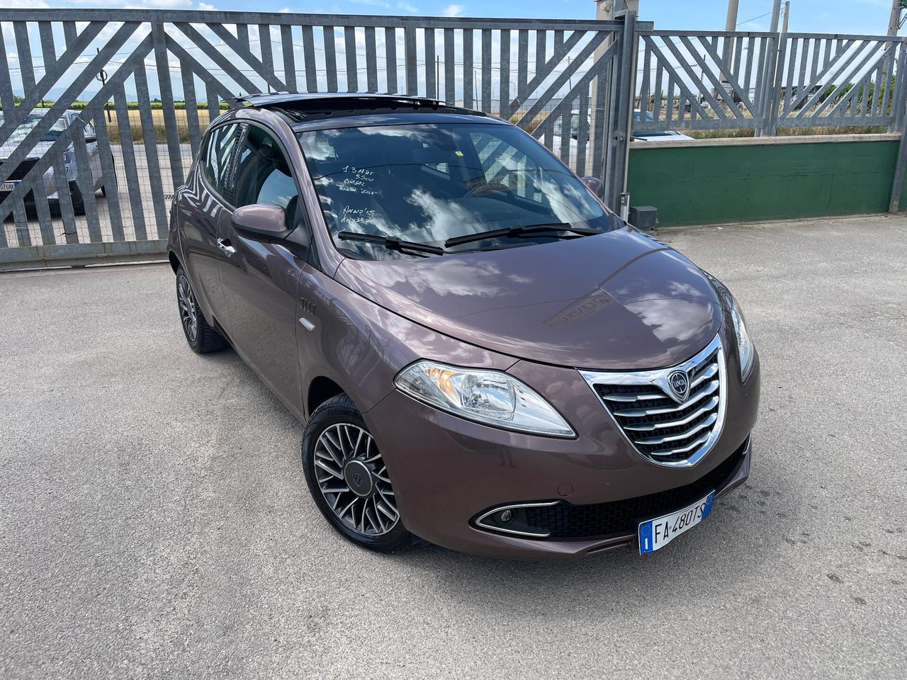 Lancia Ypsilon 1.3 MJT 16V 95 CV 5 porte S&S Elle-TETTO APRIBILE