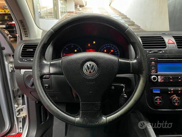 VOLKSWAGEN Golf 2.0 TDI - FABIANOAUTO