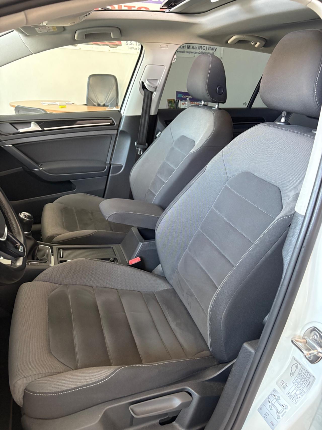 Volkswagen 7,5 full optional tetto apribile
