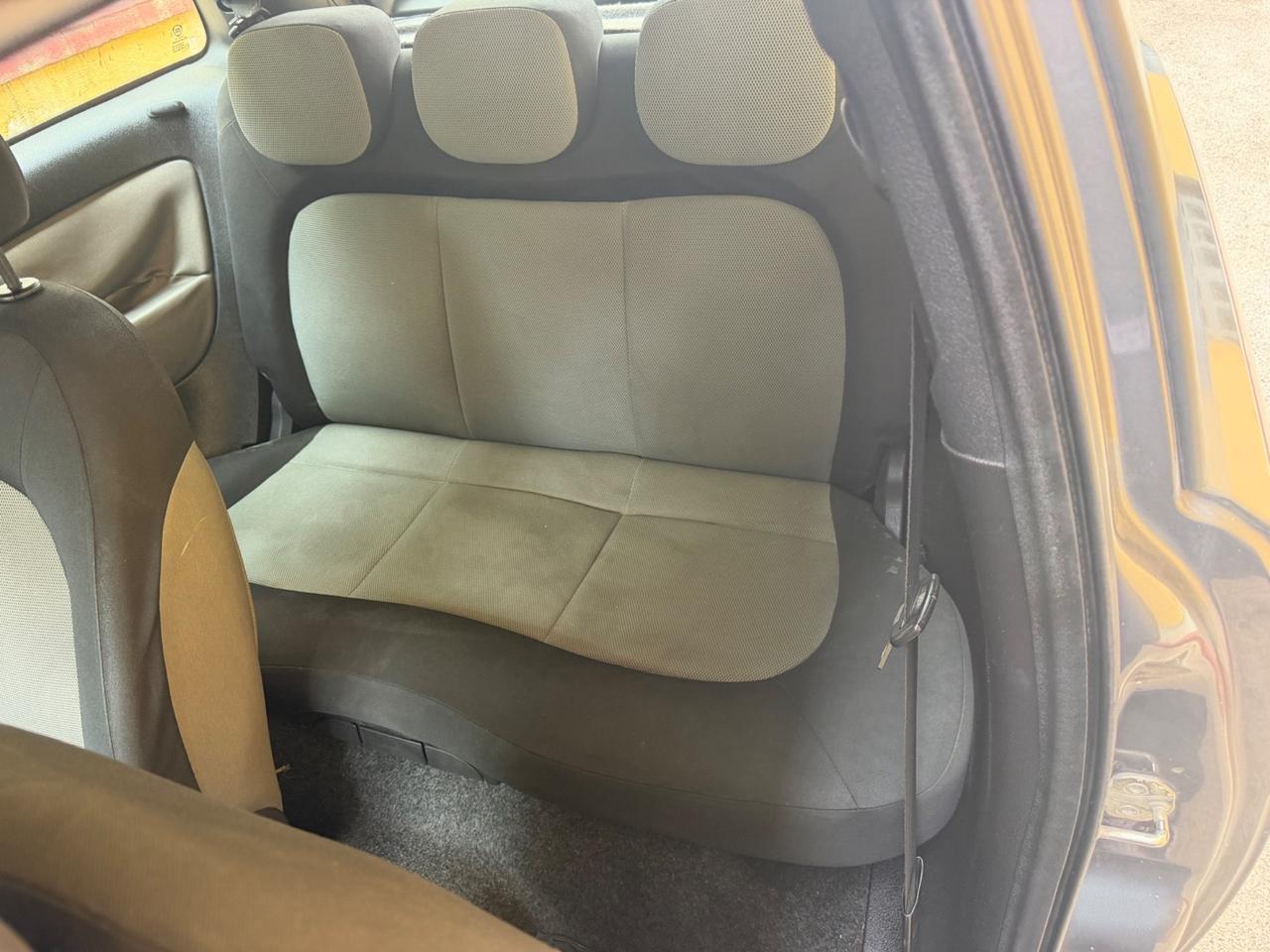 Lancia Ypsilon 1.2 Argento