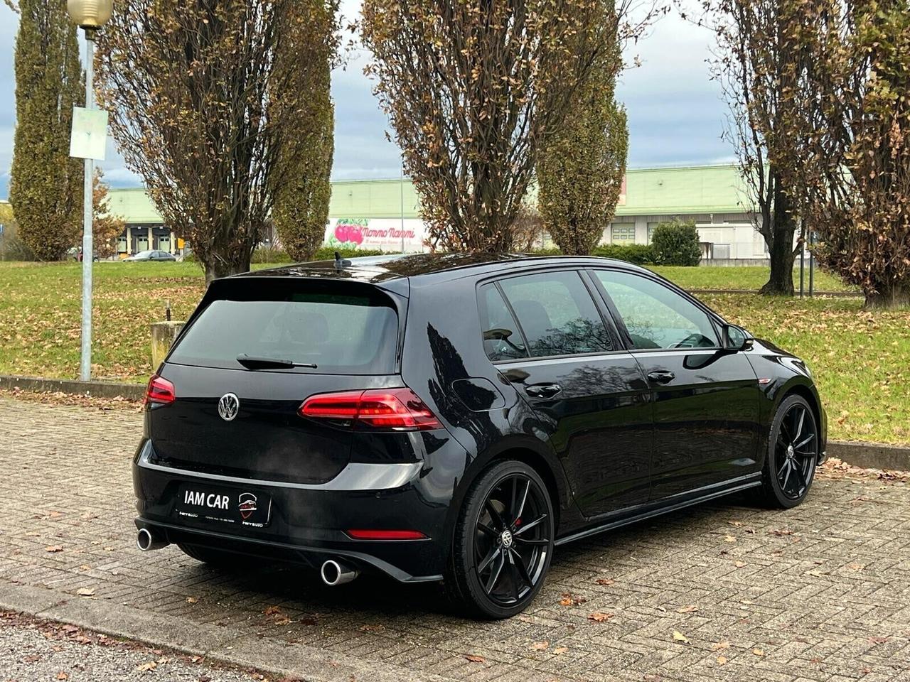 Volkswagen Golf GTI Performance 2.0 230 CV TSI DSG