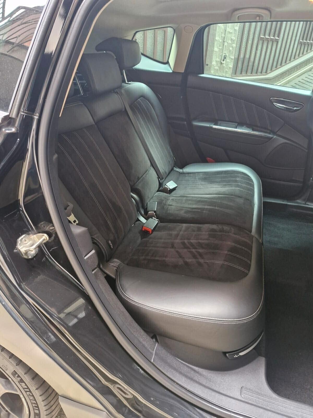 Lancia Delta 1.8 Di Turbo-Jet Sportronic Platino - “Hard Black”