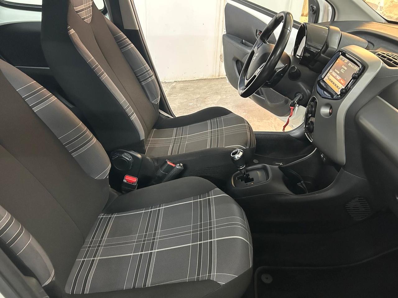Peugeot 108 VTi 68 5 porte Allure AUTOMATICA
