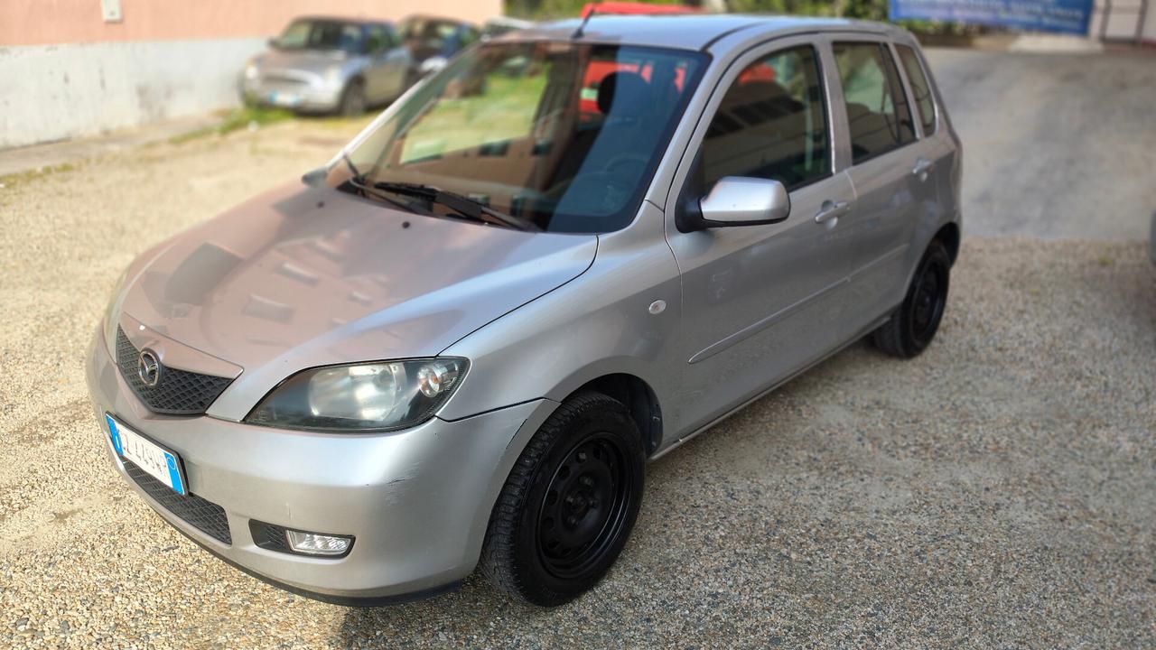 Mazda 2 1.2 16V 5p. Cub