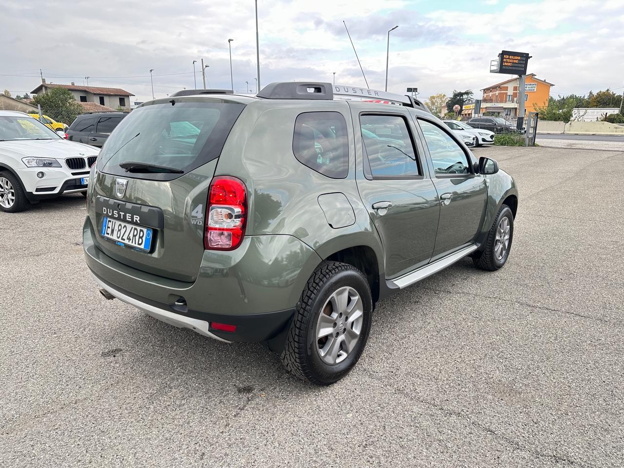 Dacia Duster 1.5 dCi 110CV 4x4 Lauréate - 2014