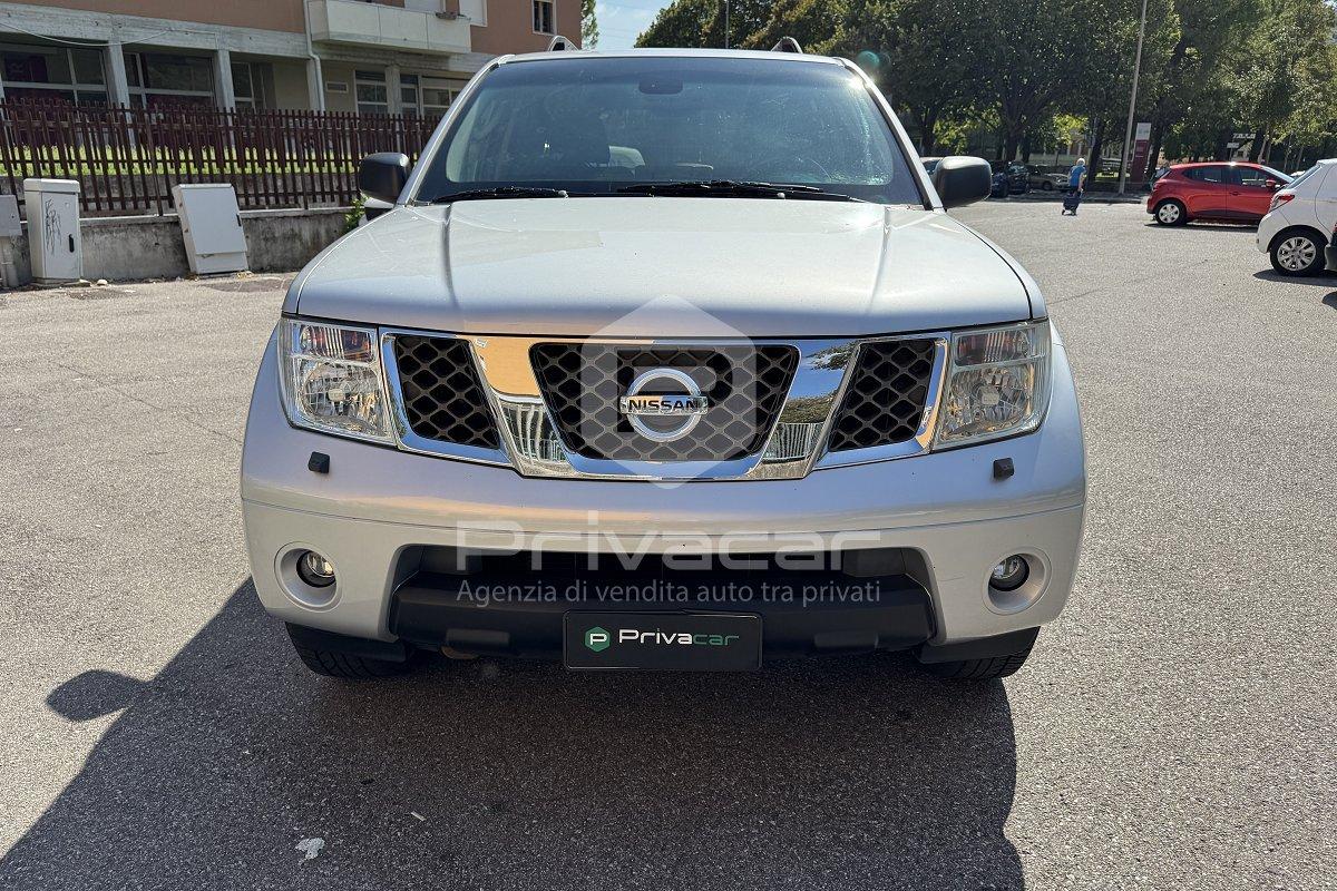 NISSAN Pathfinder 2.5 dCi SE