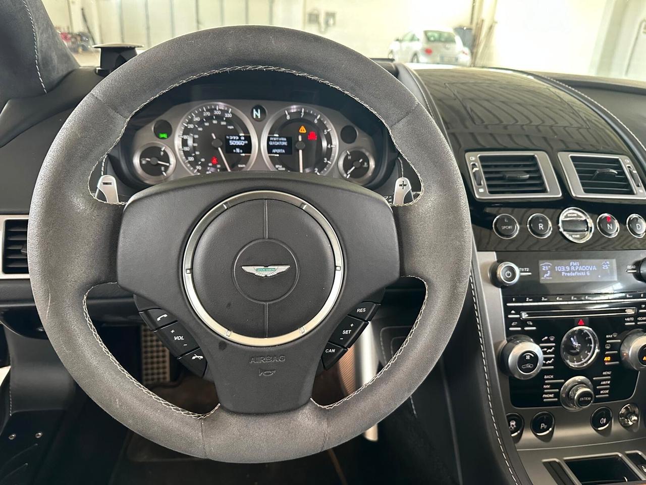 Aston Martin V8 Vantage S Roadster*Carbonio