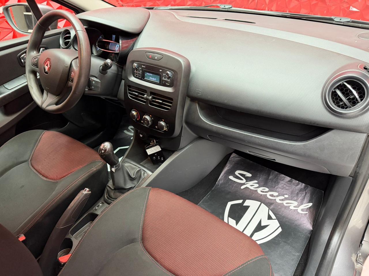 Renault Clio 1.2 75CV GPL 5 porte Live OK NEOPATENTATI