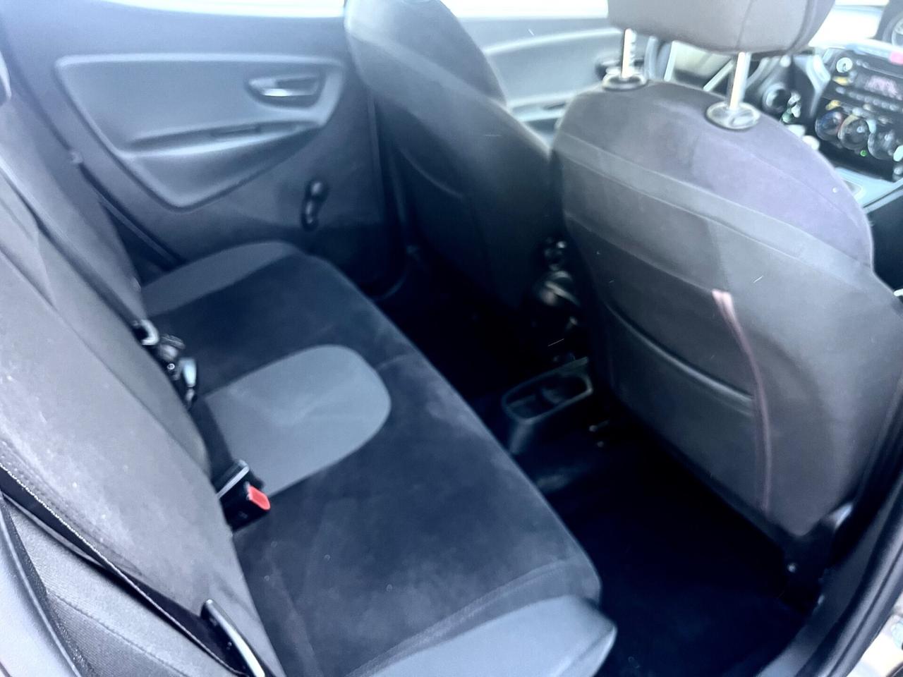 Lancia Ypsilon 1.2 69 CV 5 porte Platinum
