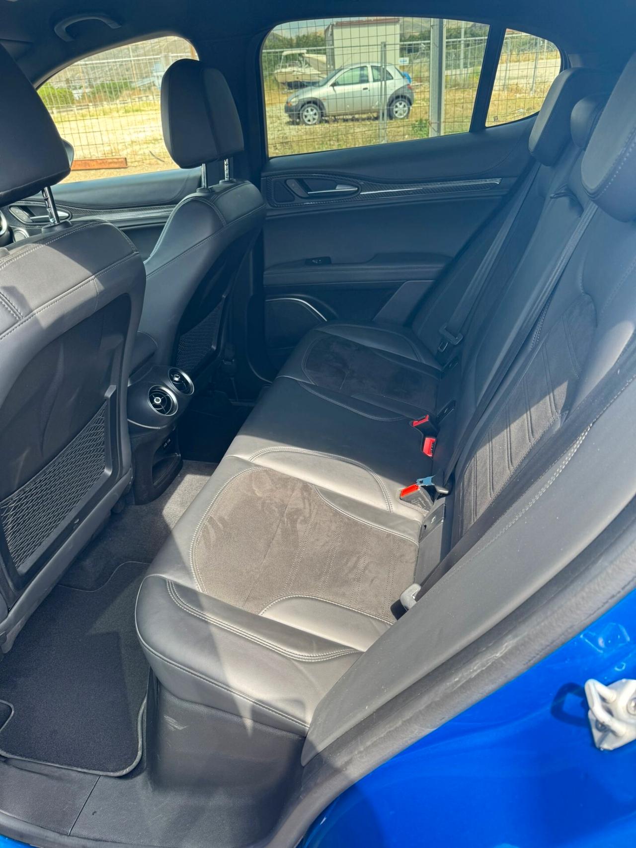 Alfa Romeo Stelvio 2.9 Bi-Turbo V6 510 CV Quadrifoglio