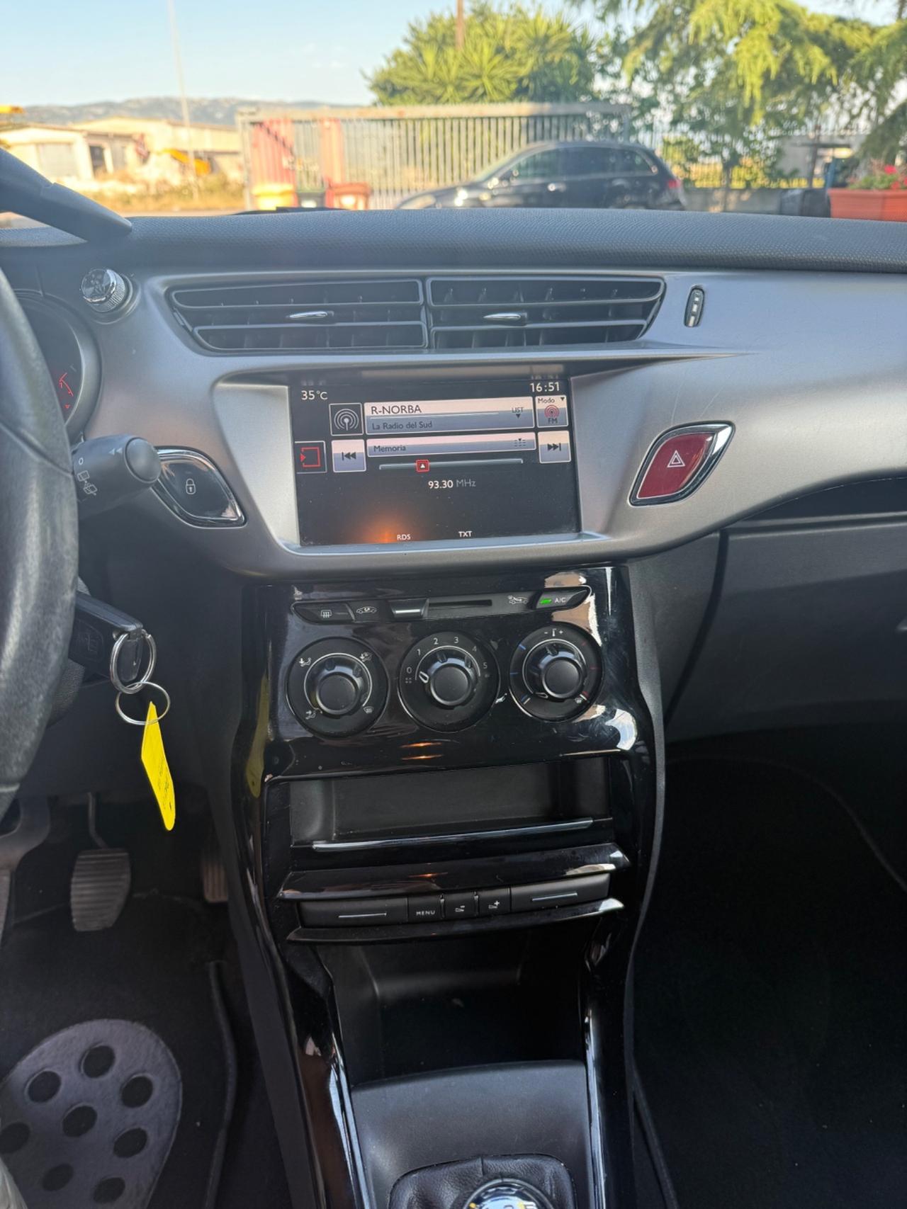 Citroen C3 PureTech 82 Live Edition