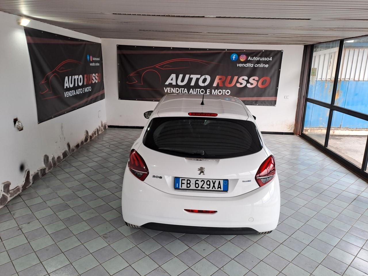 Peugeot 208 BlueHDi 75 Allure Restayling