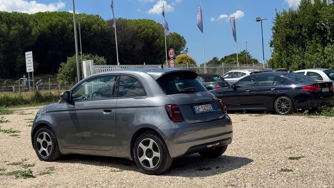 Fiat 500 500e 3+1 42 kWh Icon