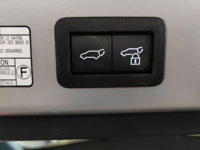 Toyota Corolla Cross 2.0 Hybrid 197 CV E-CVT Lounge AWD