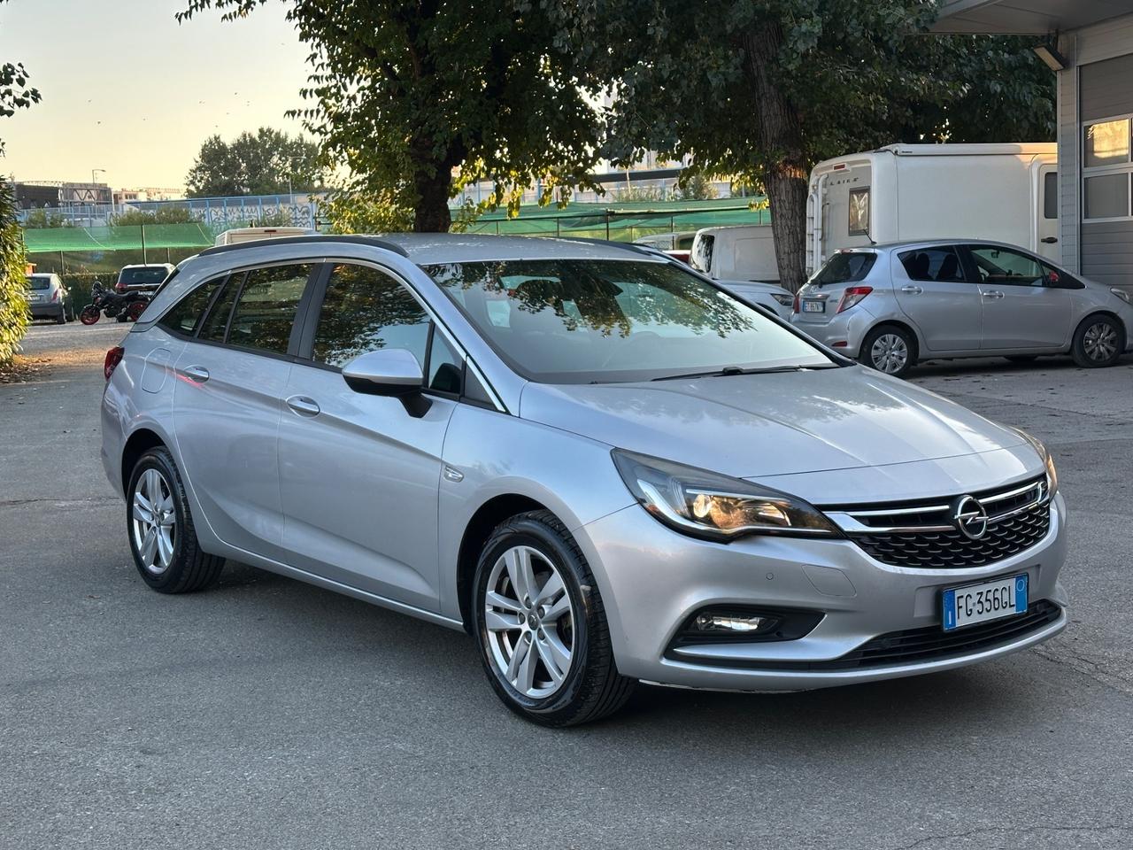 Opel Astra 1.6 CDTi 136CV Start&Stop 5 porte Innovation