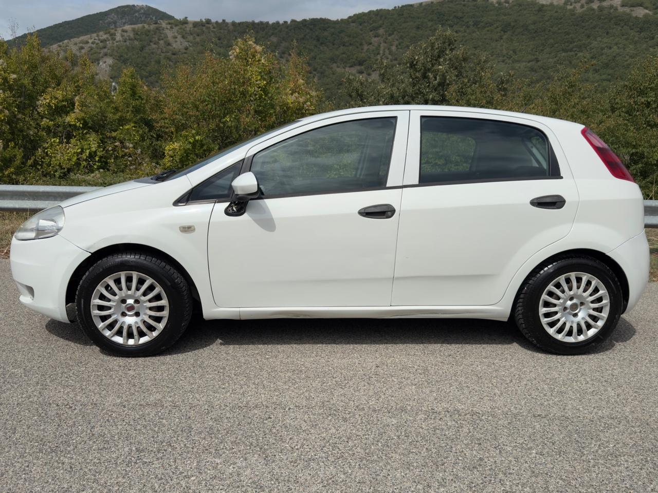 Fiat Grande Punto 1.3 MJT 75 CV 5 porte Fun