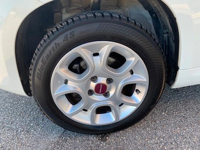 Fiat Panda 0.9 TwinAir Turbo Natural Power Lounge