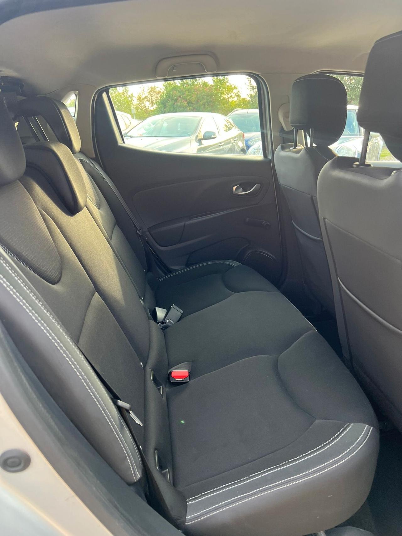 Renault Clio dCi 8V 75 CV Start&Stop 5 porte Energy Intens