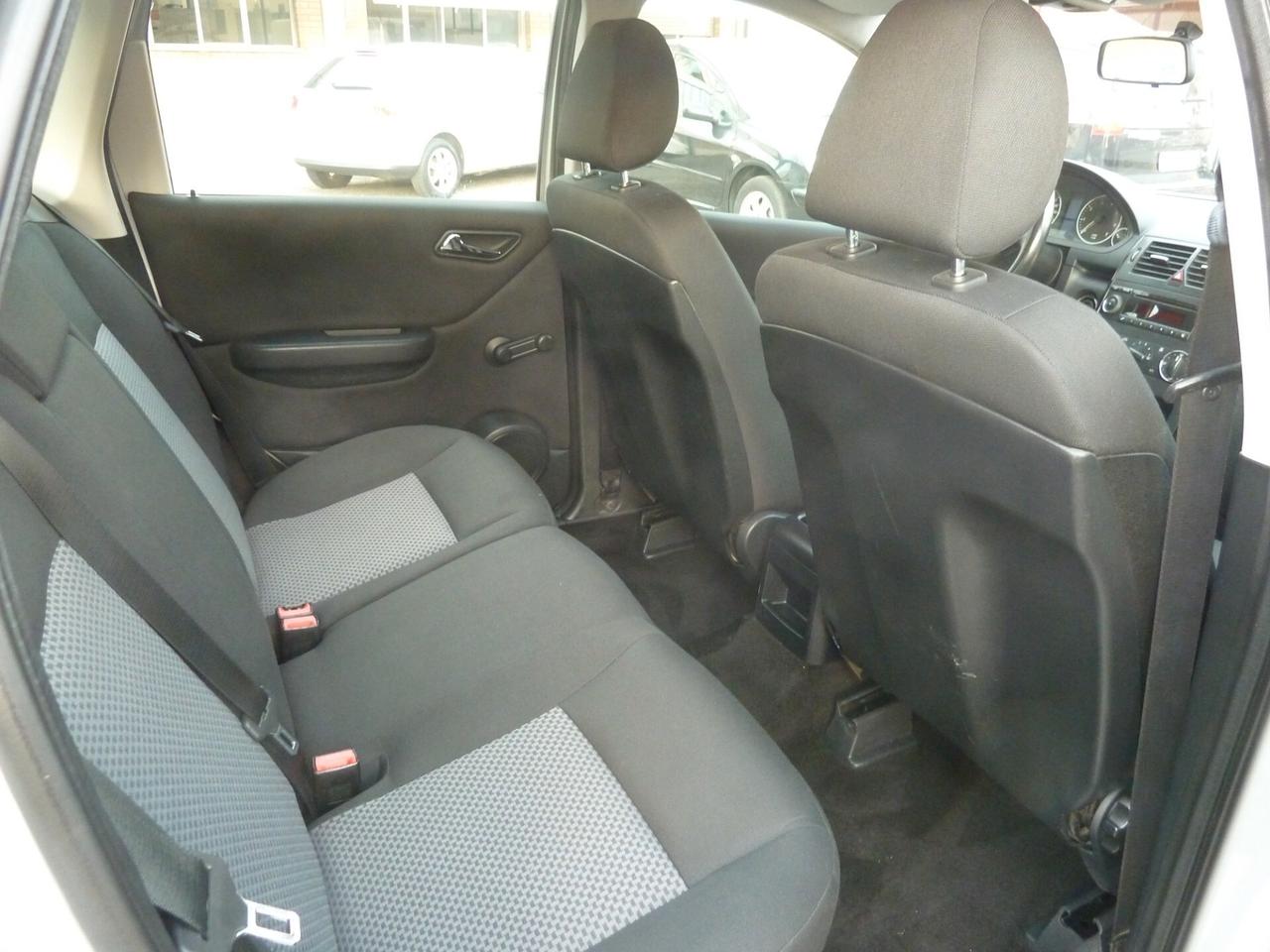 Mercedes-benz A 150 benzina Ok Neopatentati
