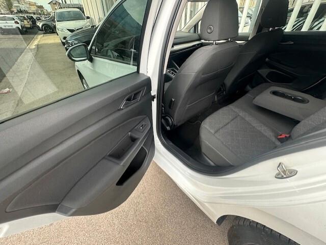 VOLKSWAGEN GOLF 8 AUTOMATICO