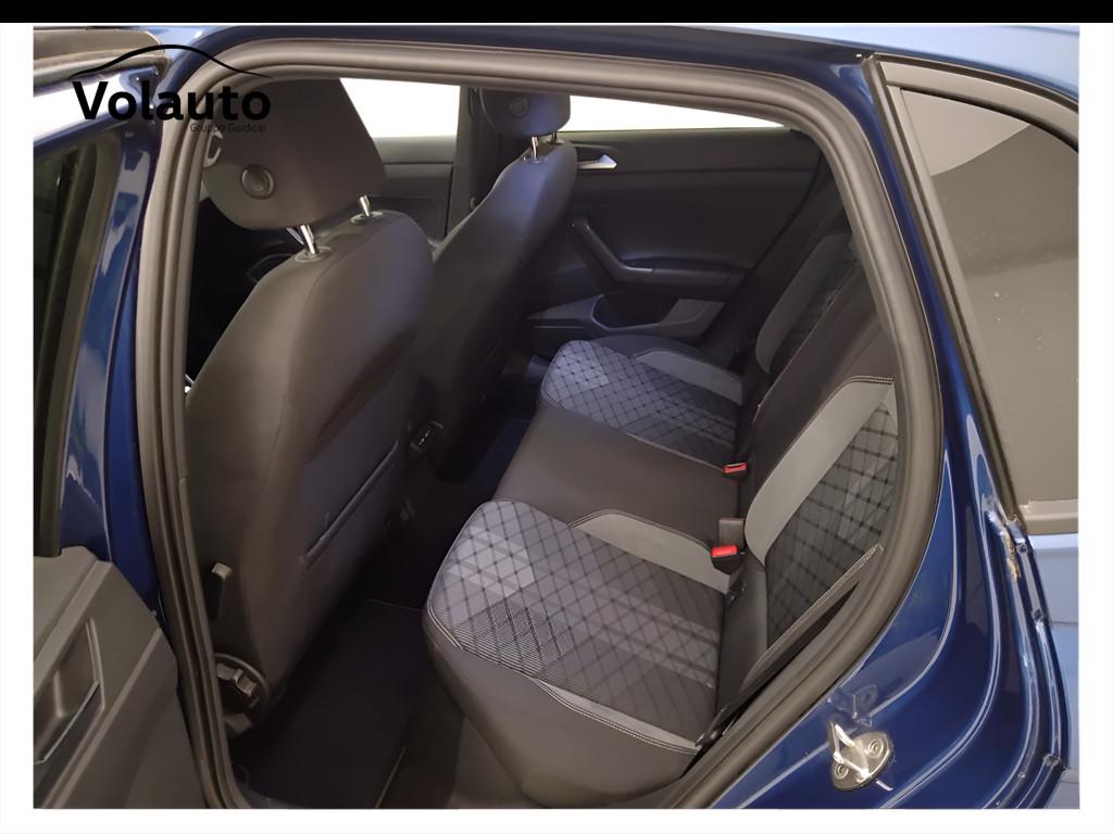 VOLKSWAGEN Polo VI 2022 - Polo 1.0 tsi R-Line 95cv
