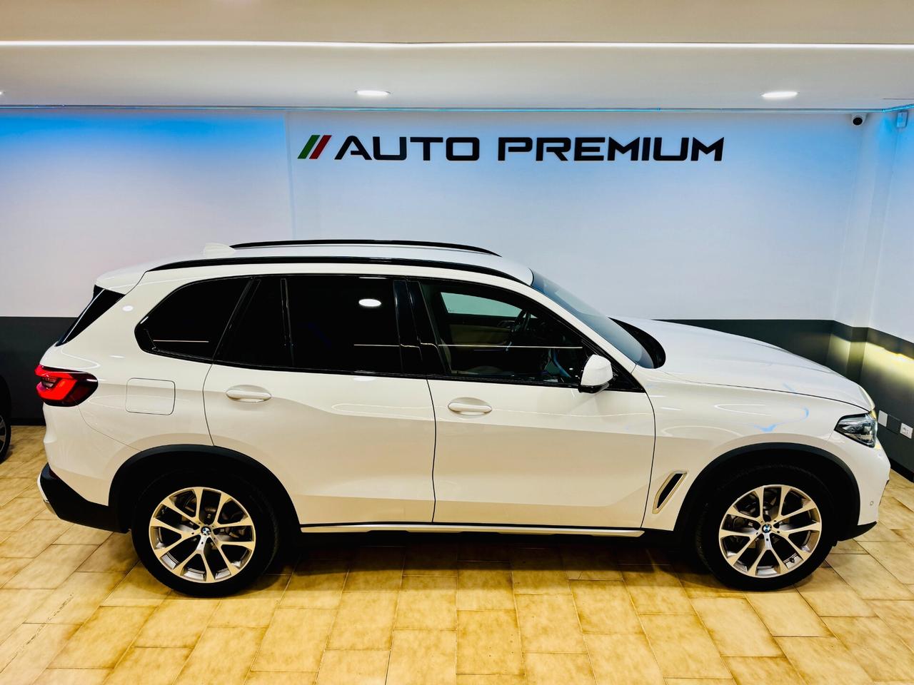 Bmw X5 xDrive25d xLine 360°/Night/CarPlay 230Cv