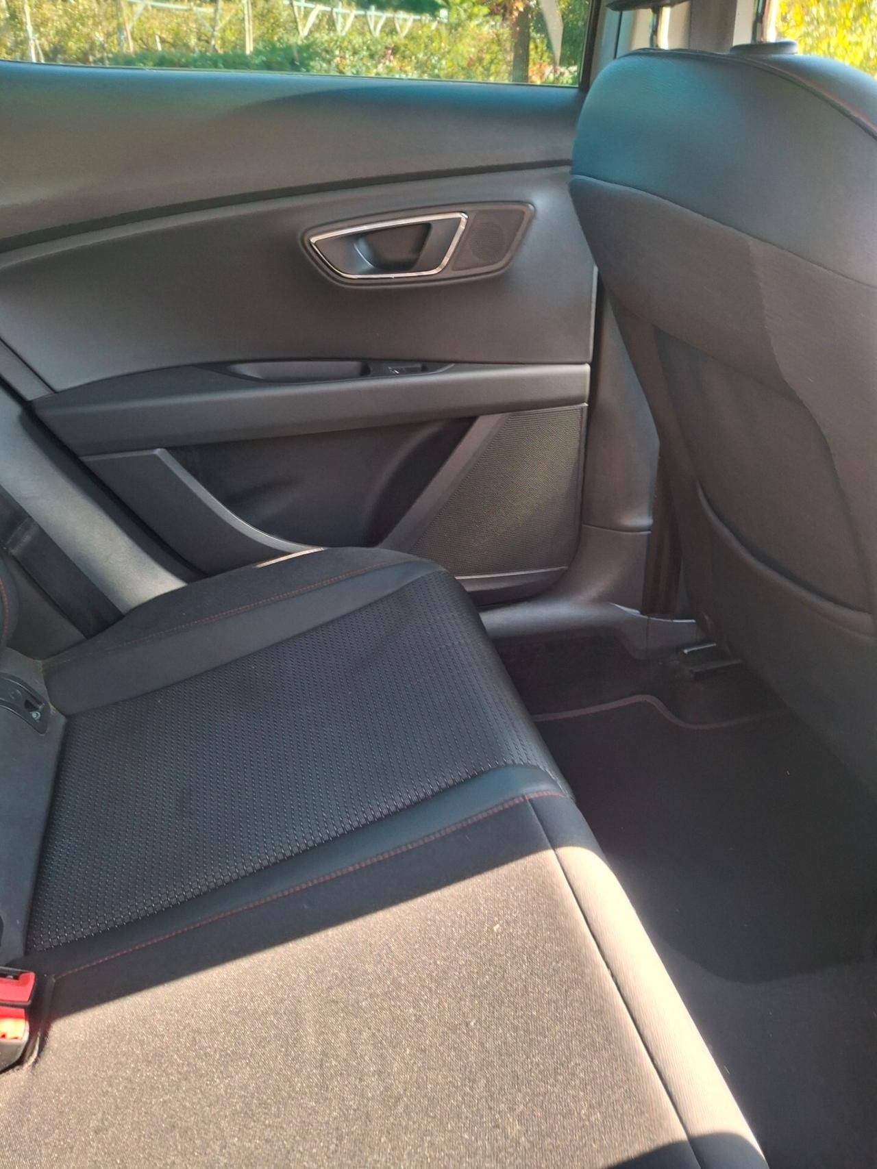 Seat Leon 2.0 TDI 150 CV DSG 2014 solamente 5350 euro