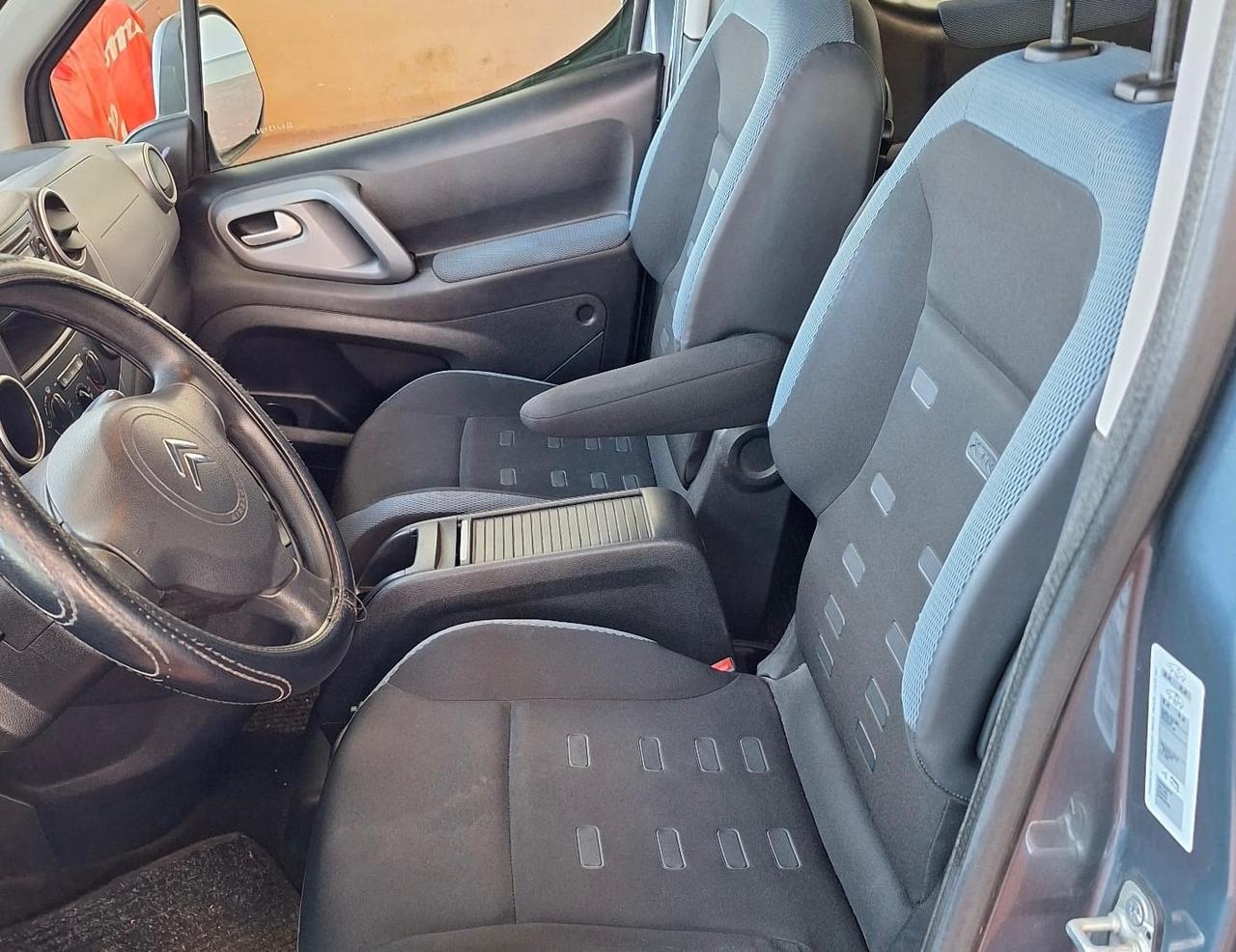 Citroen Berlingo 1.6 HDi 110CV XTR Theatre adatta a neopatentati