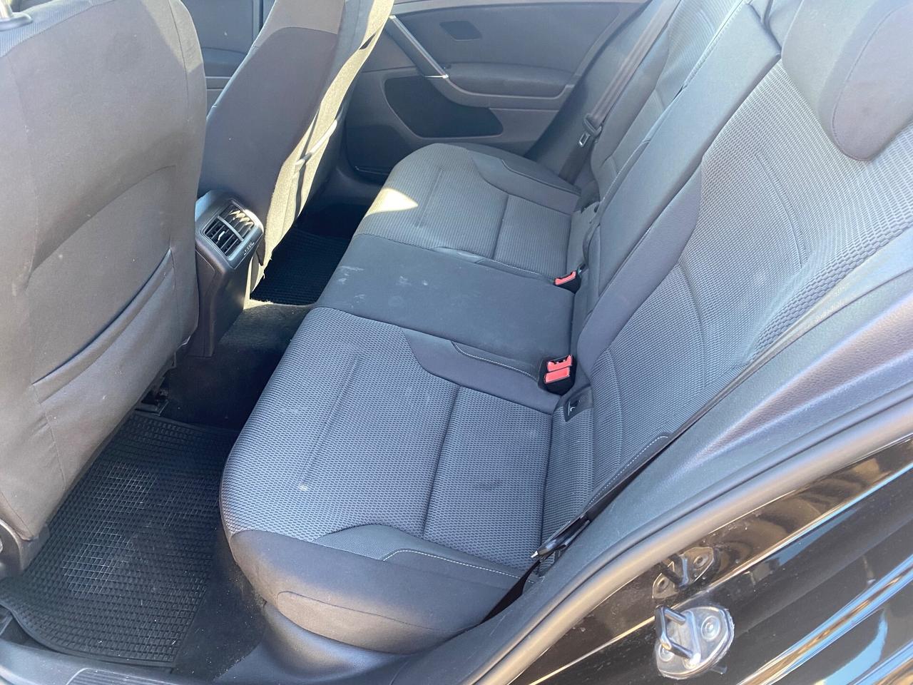 VOLKSWAGEN GOLF 1.6 DIESEL SERIE SETTE