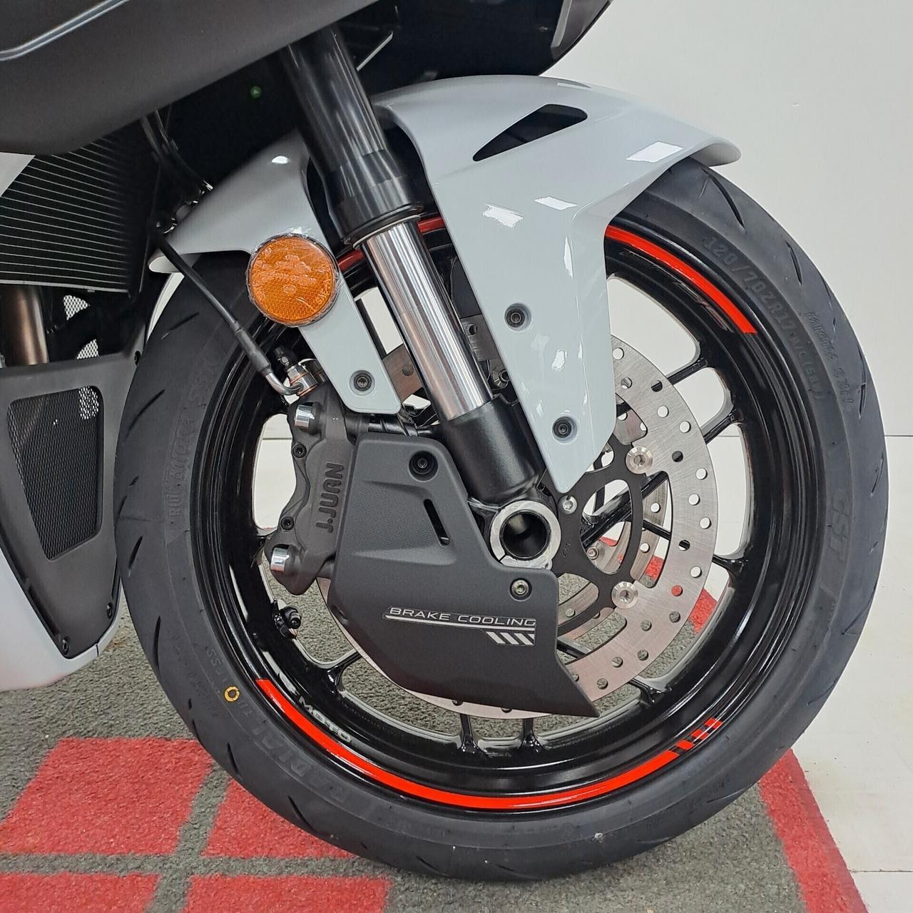 CFMOTO 675 SR-R PATENTE A2