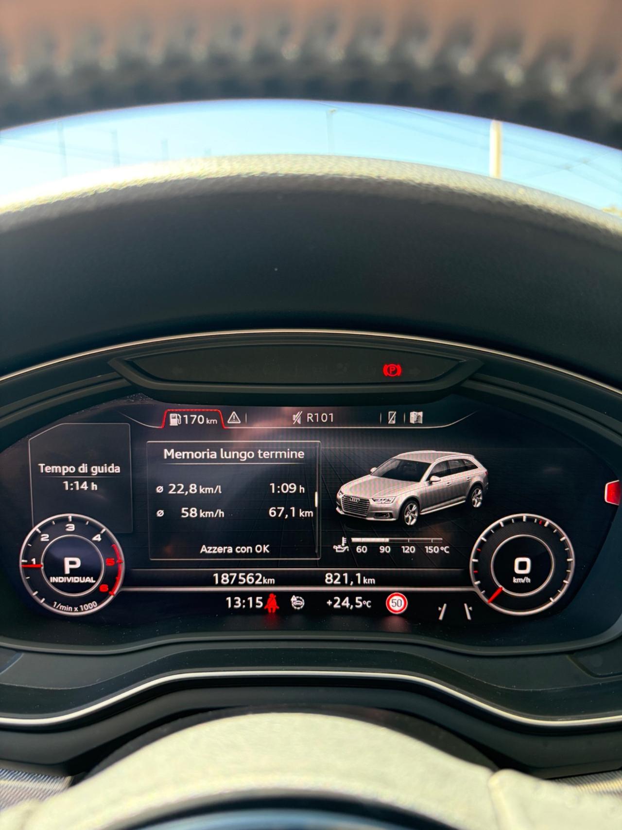 Audi A4 40 TDI S tronic line edition
