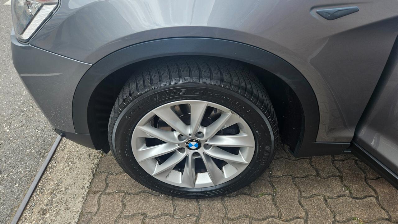 Bmw X3 xdrive20d auto 190 CV NAVY-CAMERA-LED
