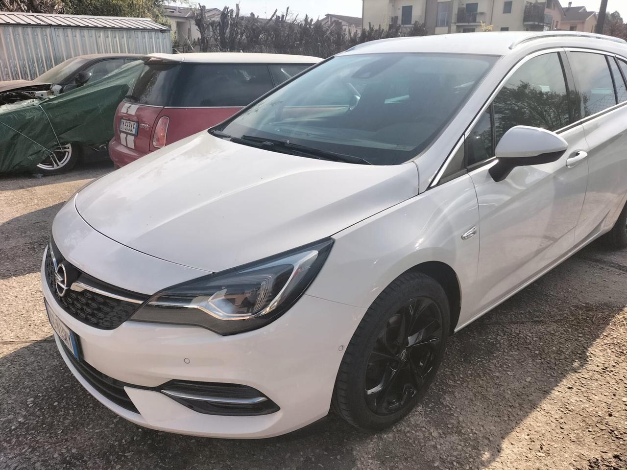Opel Astra 1.5 CDTI 105 CV S&S 5 porte Business Elegance