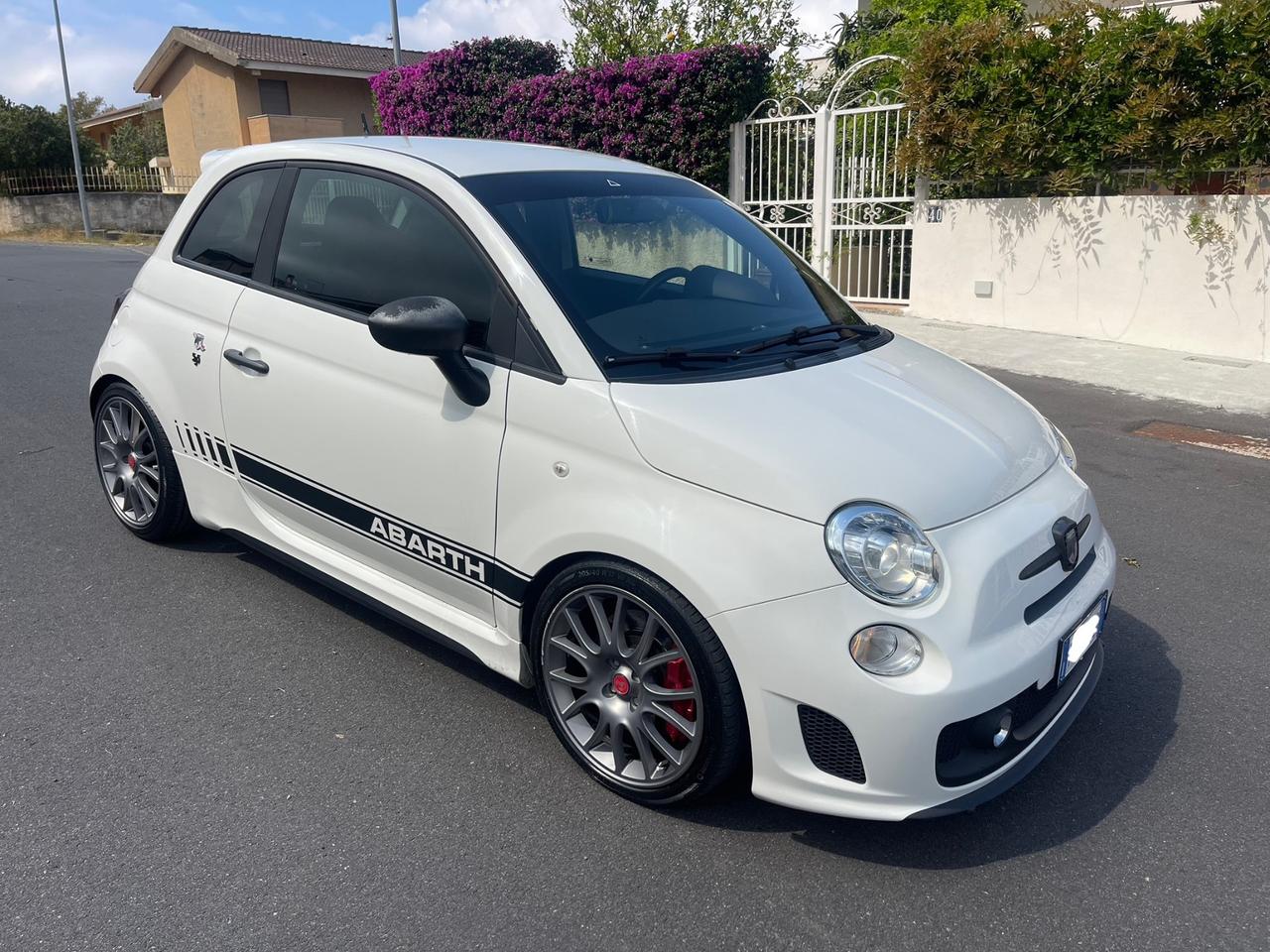 Fiat 500 Abarth 595 competizione