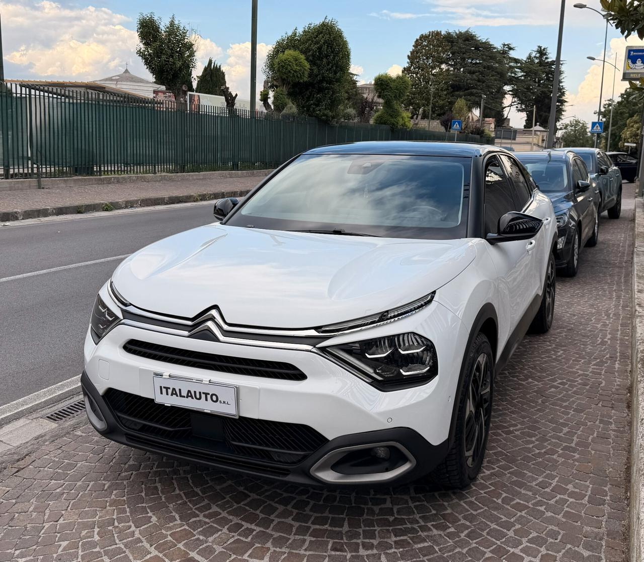 Citroen C4 PureTech 130 S&S Shine