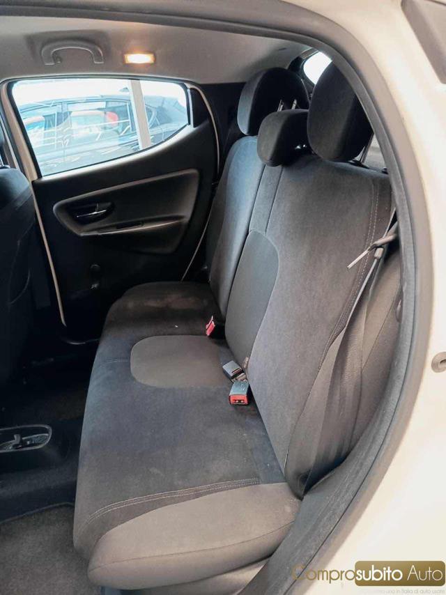 LANCIA Ypsilon 1.2 69 CV 5 porte S&S Platinum