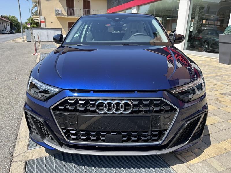 Audi A1 Sportback 30 1.0 tfsi S Line Edition 116cv s-tronic LED-PHONE APPS-17"