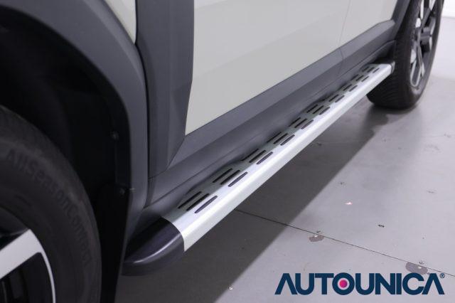DACIA Duster TCE 130 CV MHEV 4x4 EXTREME FARI LED