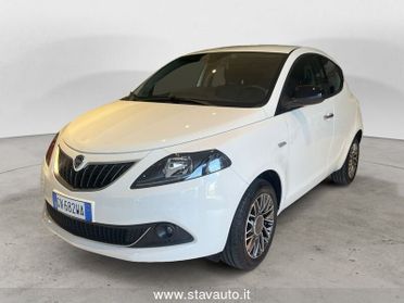 Lancia Ypsilon 1.0 FireFly 5 porte S&S Hybrid Gold Plus