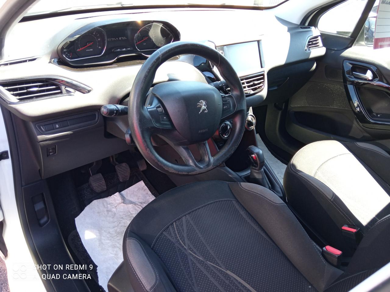 Peugeot 208 1.4 HDi 5 porte pasaggio compreso