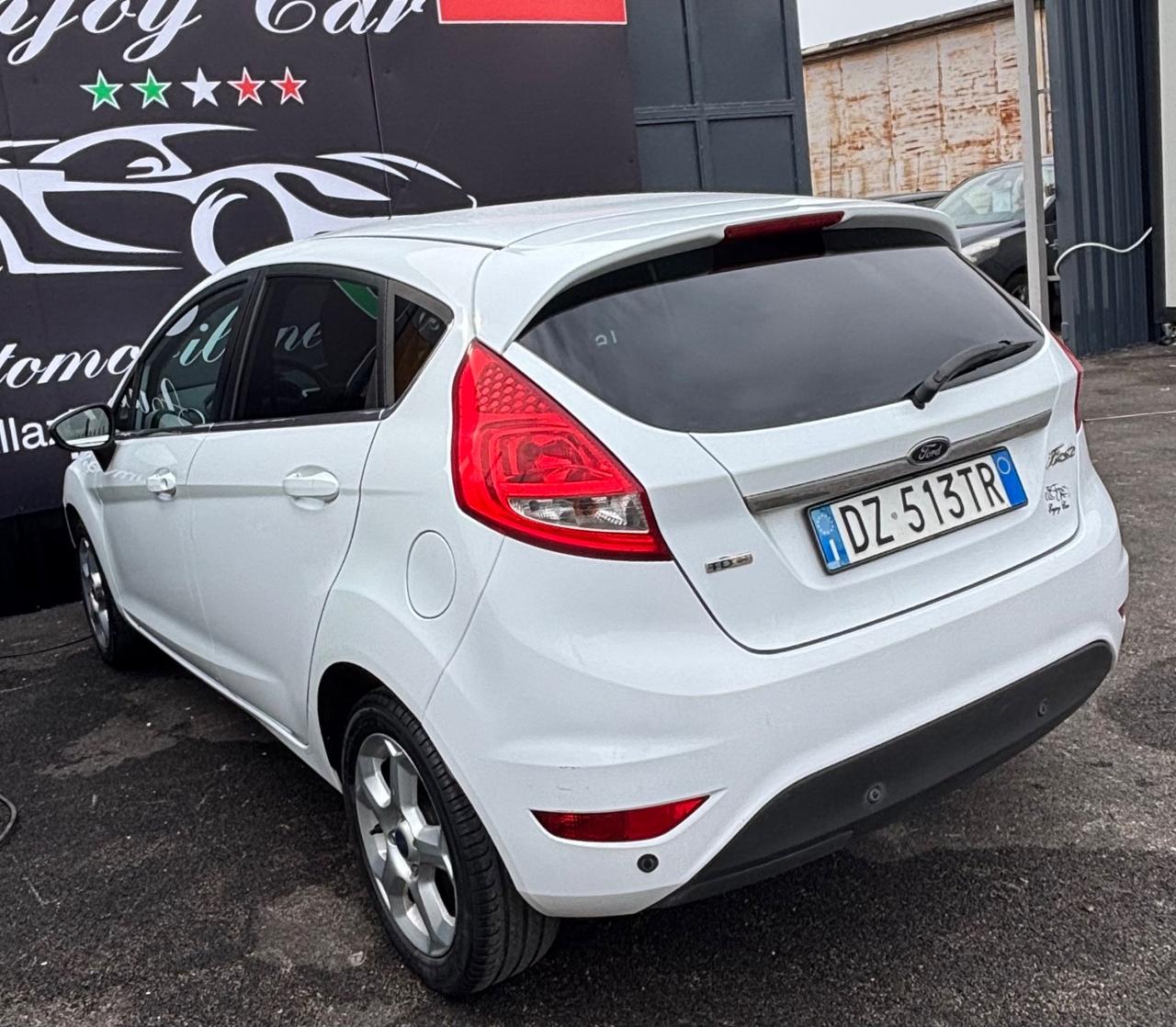 Ford Fiesta 1.4 TDCi 5p. Titanium
